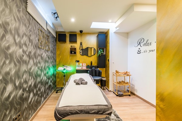 Medium property photo - Strevelsweg 335, 3073 DZ Rotterdam